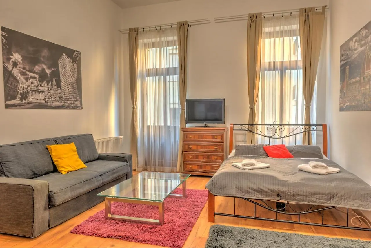 Budapest Central Apartments
