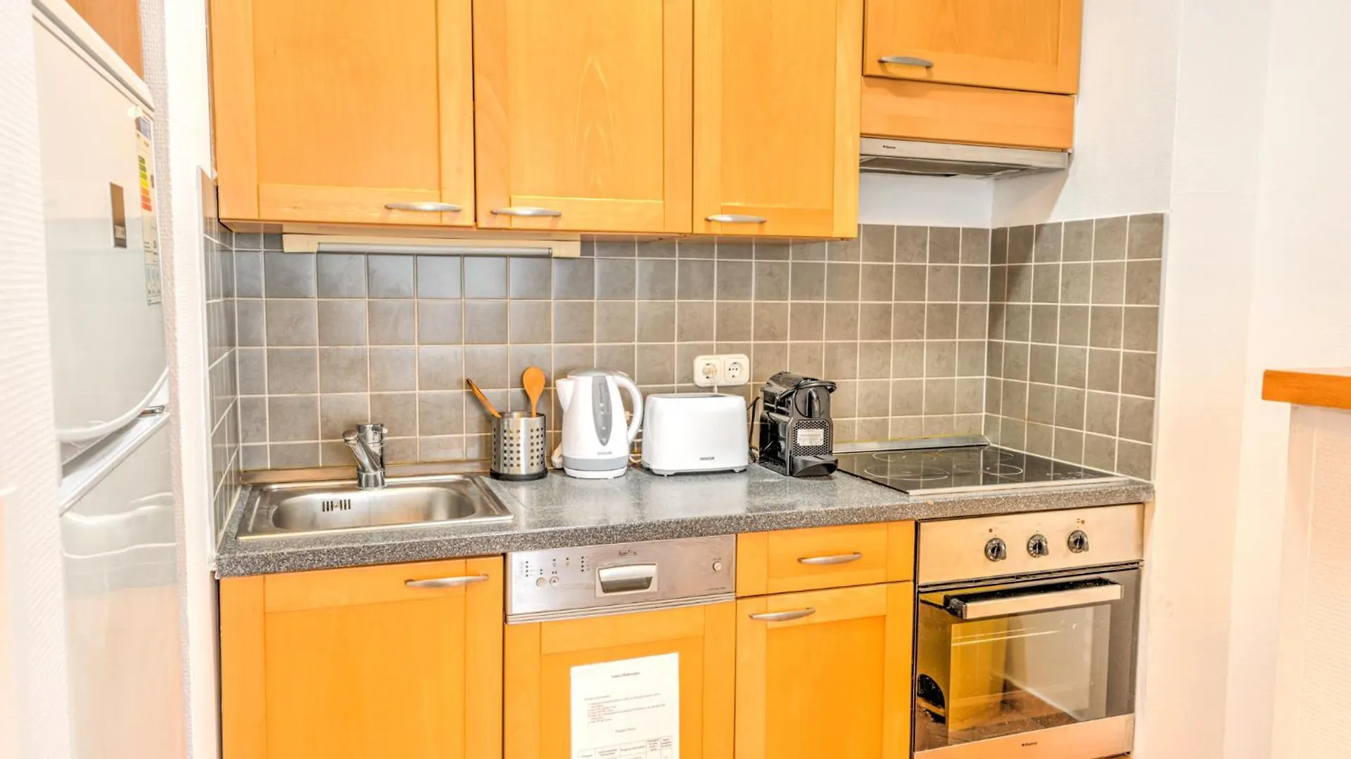 Budapest Central Apartments 0*,  Ουγγαρία