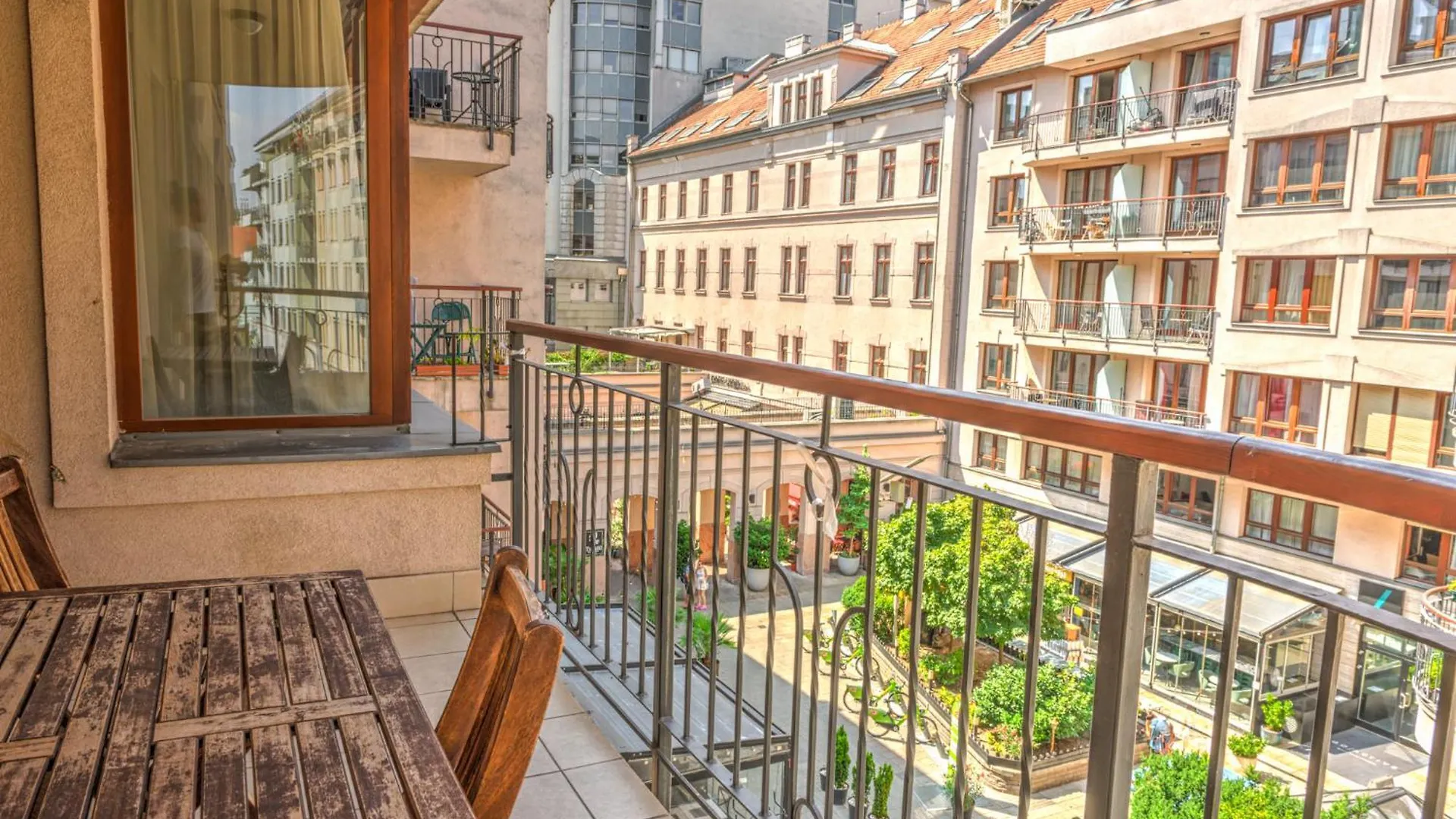 Budapest Central Apartments